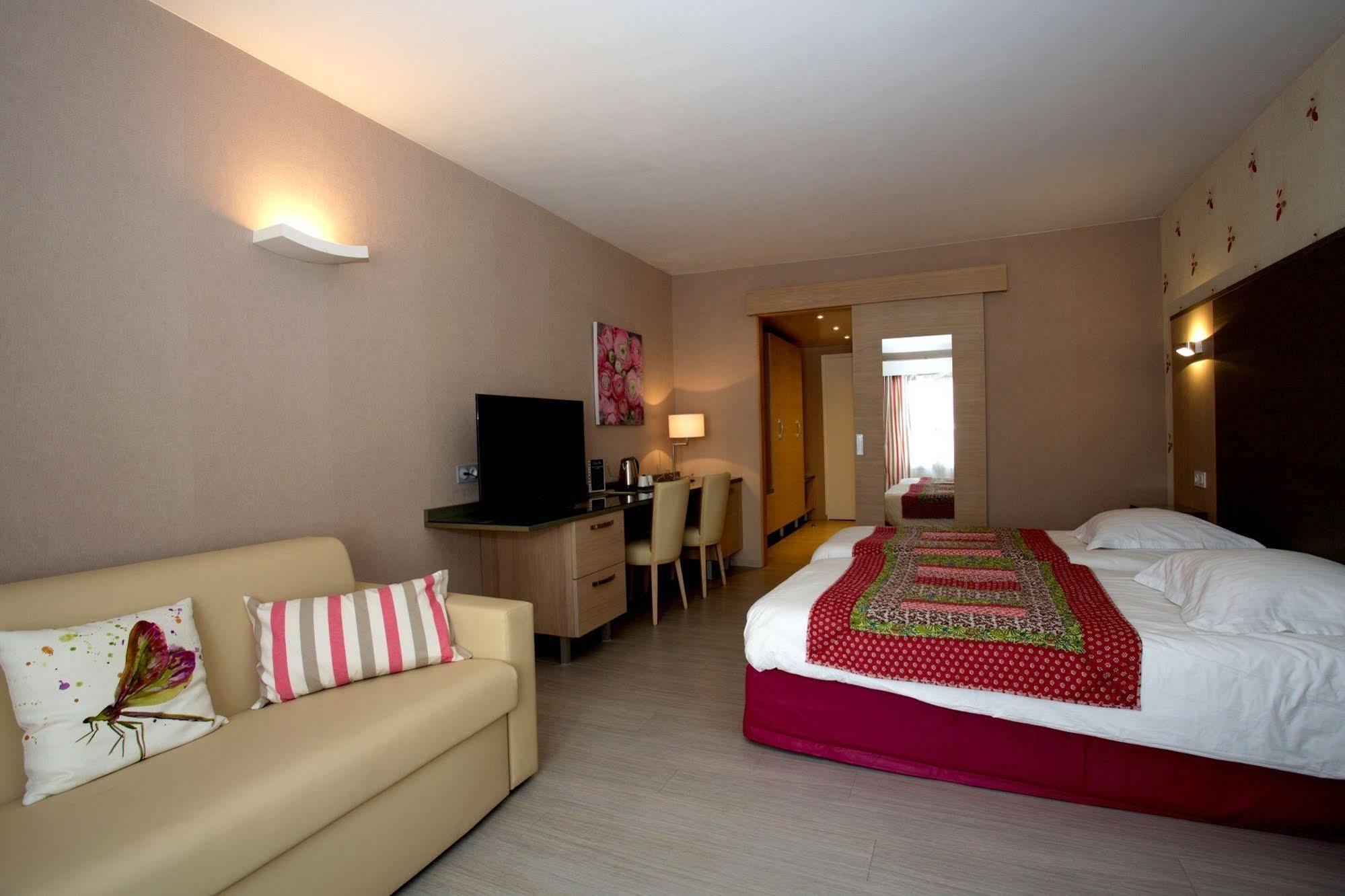 Logis Hotel Restaurant Spa Beau Site Ликсей-ле-Бен Экстерьер фото